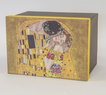 detail Hrnček Gustav Klimt bozk GD DESIGN