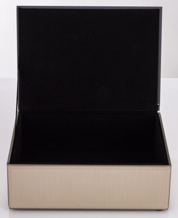 detail Škatuľka na šperky šampaň s kameňom GD DESIGN
