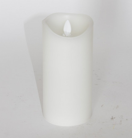 detail Biela LED sviečka GD DESIGN