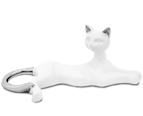 Ležiaca keramická mačka