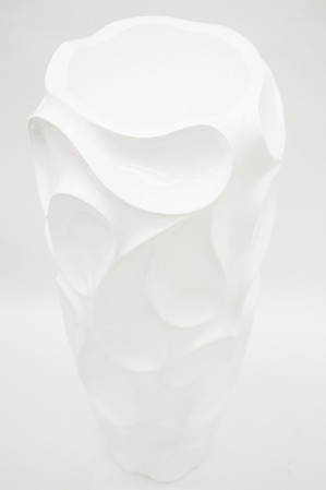 detail Biela dekoračná váza  GD DESIGN
