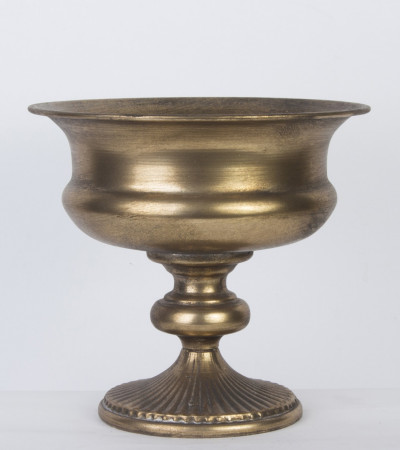 detail Zlatá váza na nohe GD DESIGN