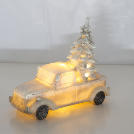 detail Auto s vianočným stromčekom  GD DESIGN