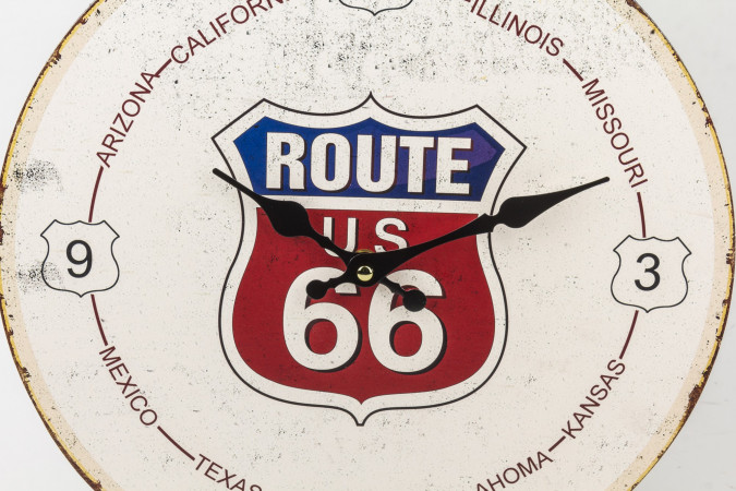detail Hodiny Route 66 GD DESIGN