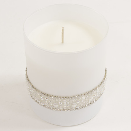 detail Biela sviečka s perličkovým zdobením GD DESIGN