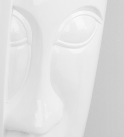 detail Bílá váza tvář GD DESIGN