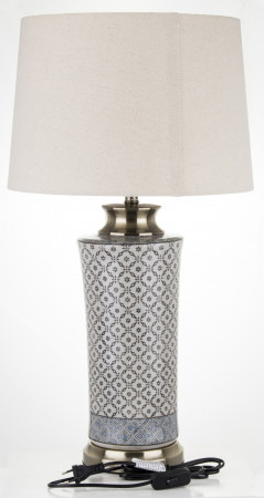 detail Vysoká stolná lampa s ornamentmi GD DESIGN