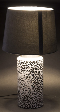 detail Stolná lampa leopard GD DESIGN