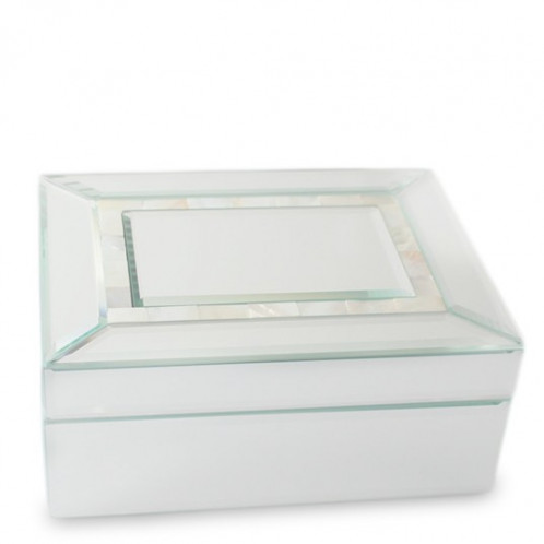 Elegantná biela krabička na šperky