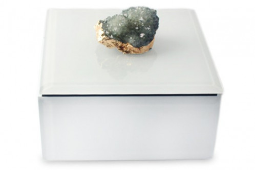 Krabička na bižutériu zdobená kameňom